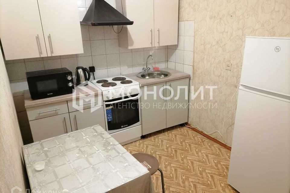 Сдаётся 2-комнатная квартира, 40 м²