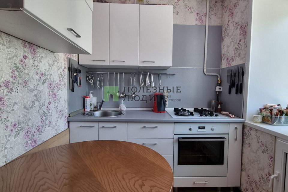 Продаётся 3-комнатная квартира, 58.5 м²