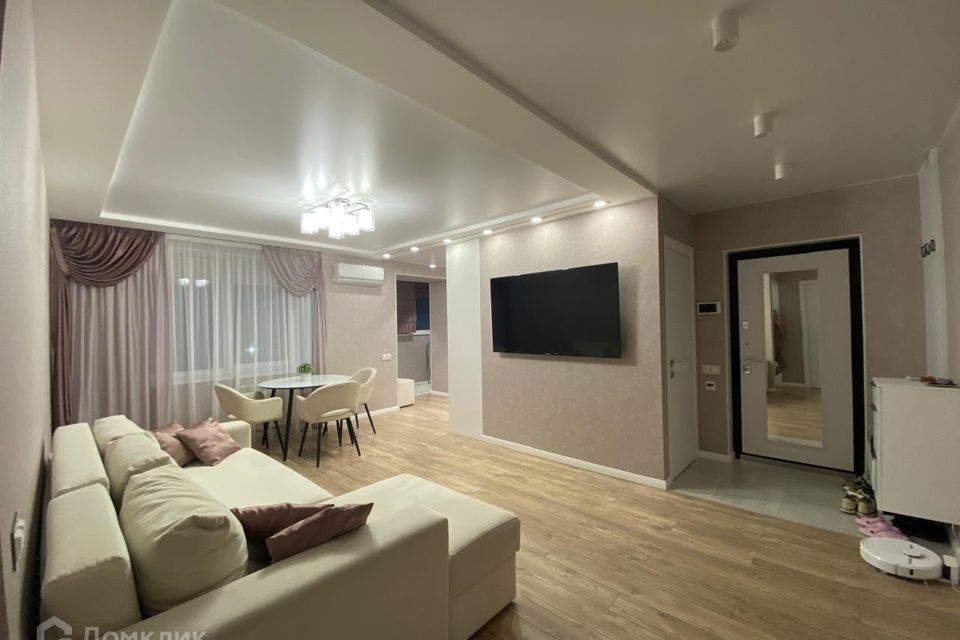 Продаётся 3-комнатная квартира, 70 м²