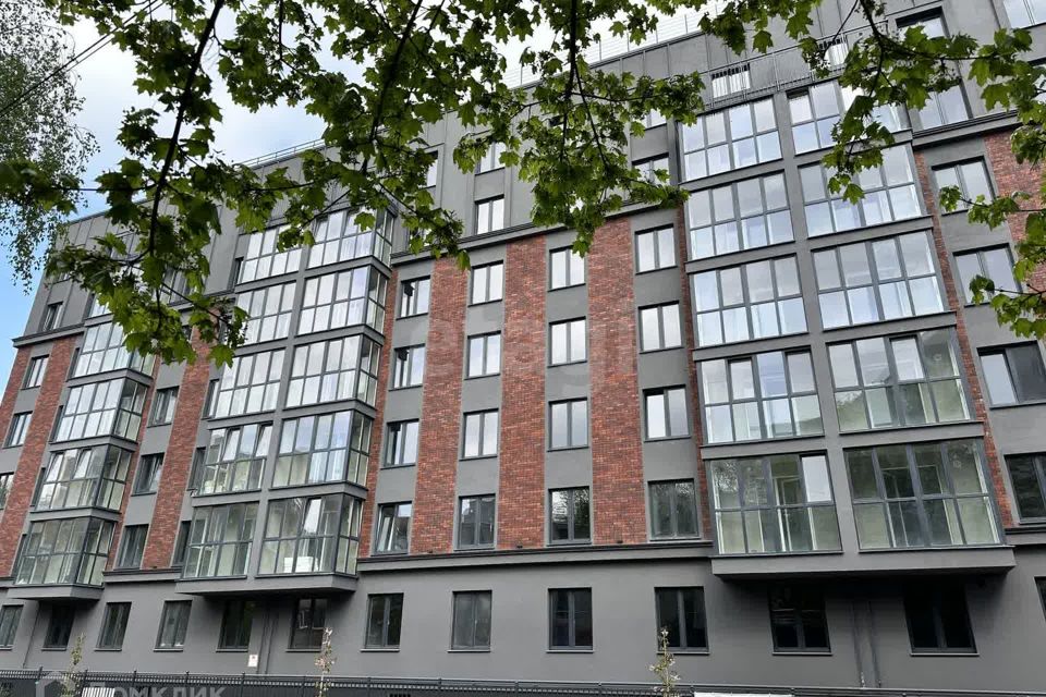 Продаётся 1-комнатная квартира, 41.2 м²