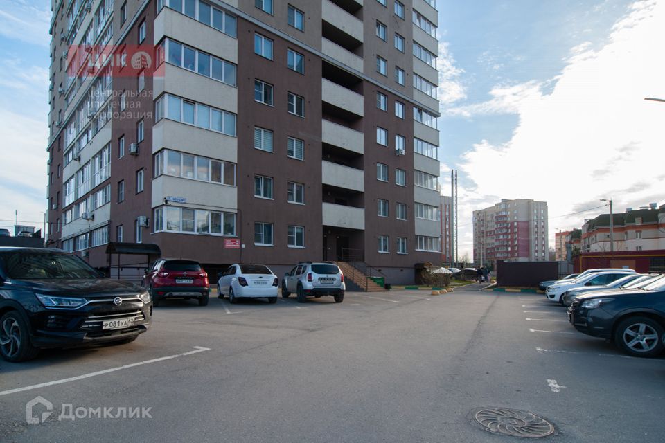 Продаётся 3-комнатная квартира, 81.9 м²