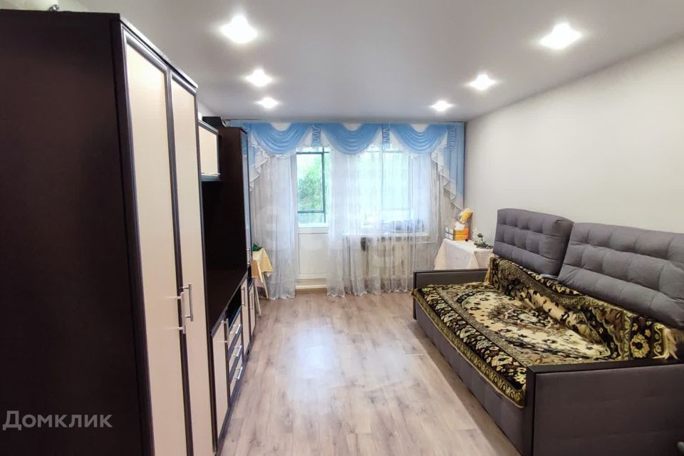 Продаётся 3-комнатная квартира, 59.2 м²