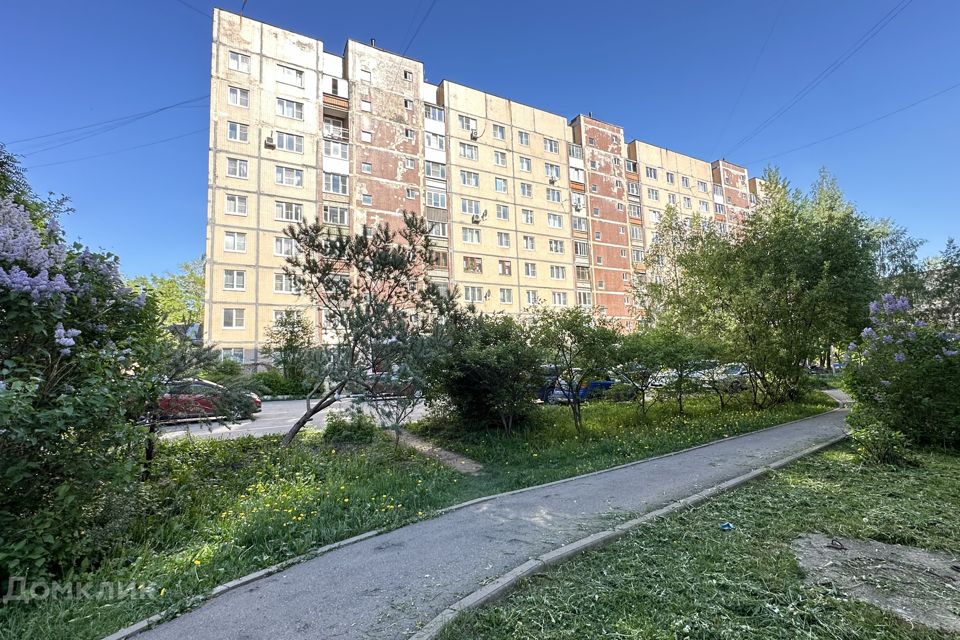 Продаётся 4-комнатная квартира, 76 м²