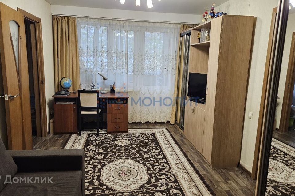 Продаётся 3-комнатная квартира, 52.8 м²