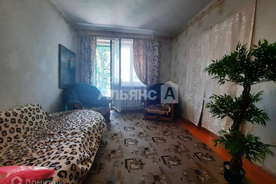 Продаётся комната в 3-комн. квартире, 40.9 м²