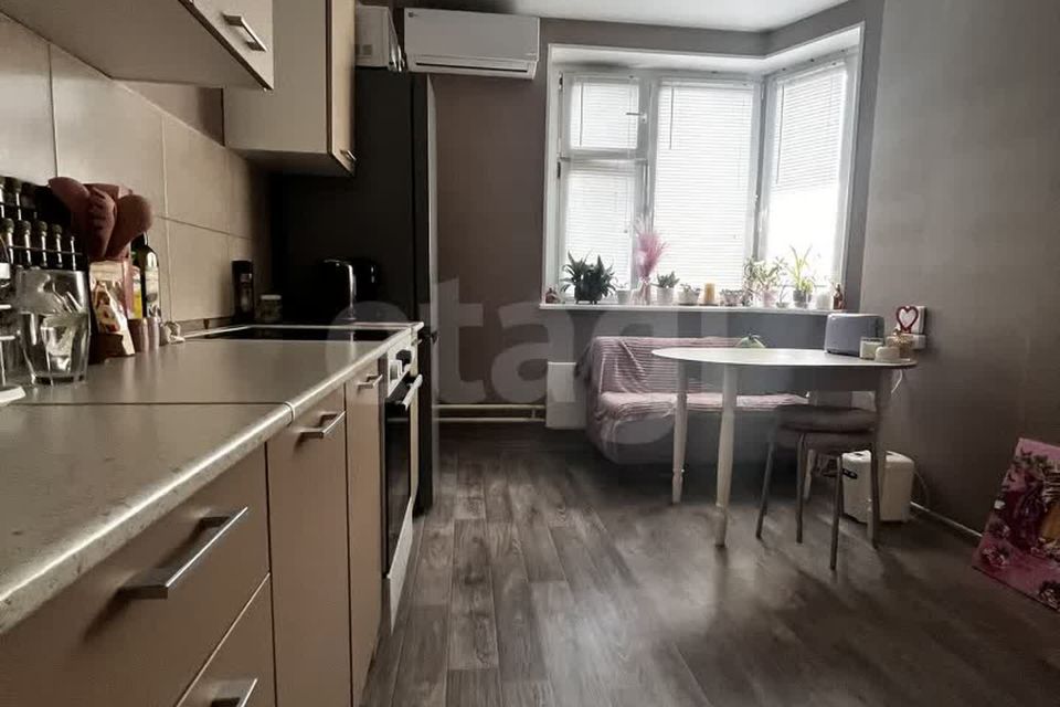 Продаётся 1-комнатная квартира, 39 м²
