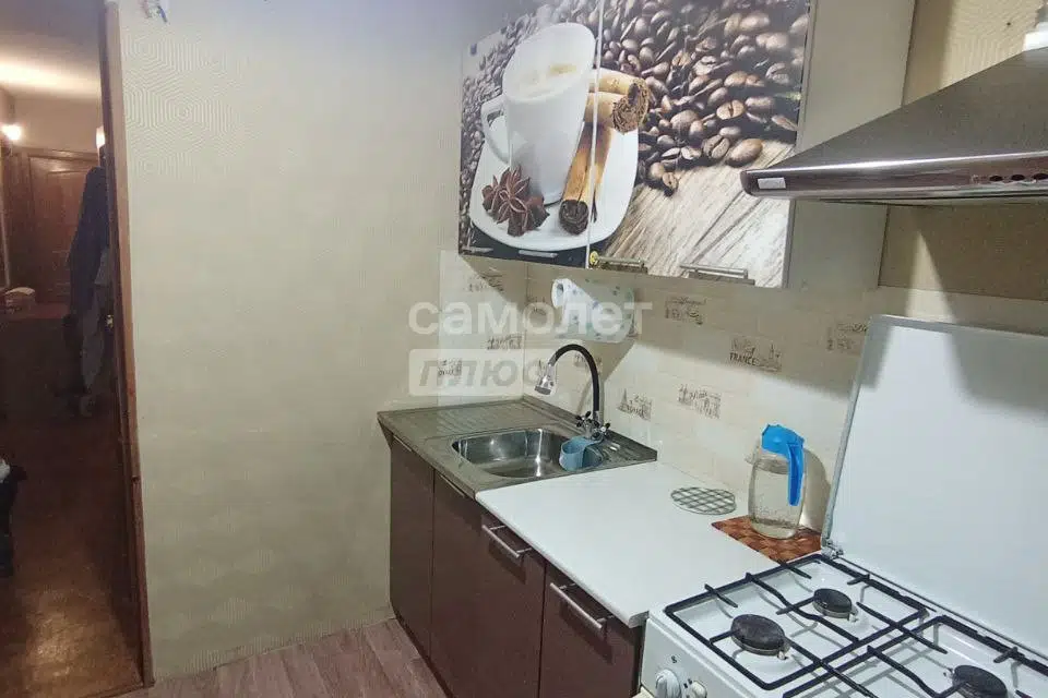 Продаётся 3-комнатная квартира, 63.5 м²