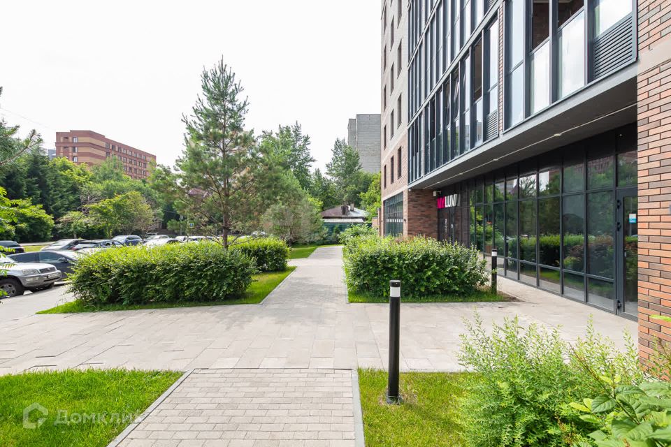 Продаётся 3-комнатная квартира, 100.6 м²