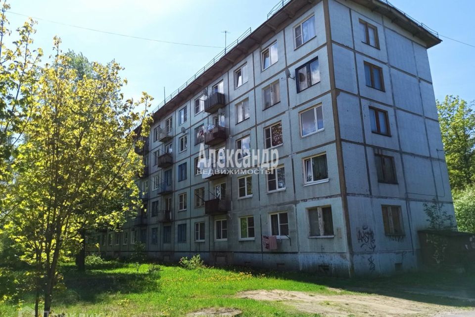 Продаётся 2-комнатная квартира, 42.4 м²