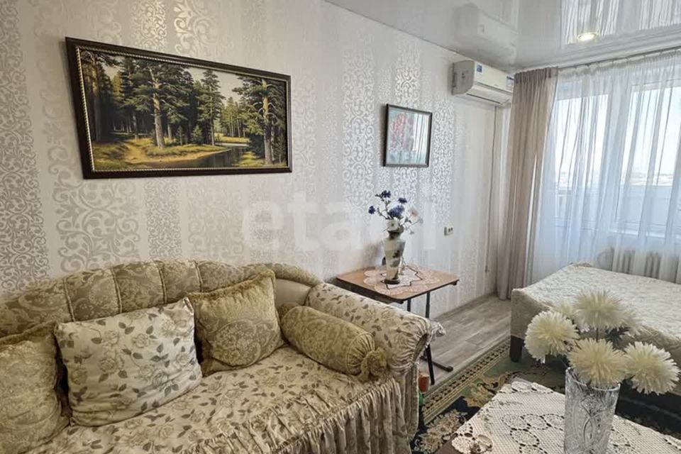 Продаётся 1-комнатная квартира, 37.7 м²