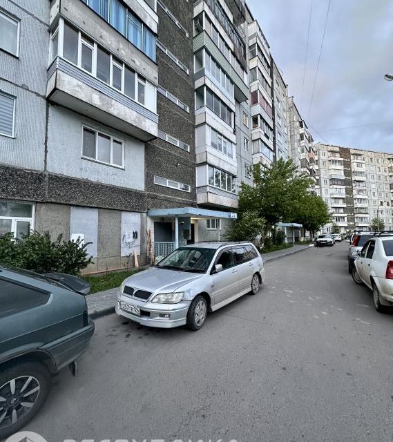 Продаётся 4-комнатная квартира, 61.6 м²