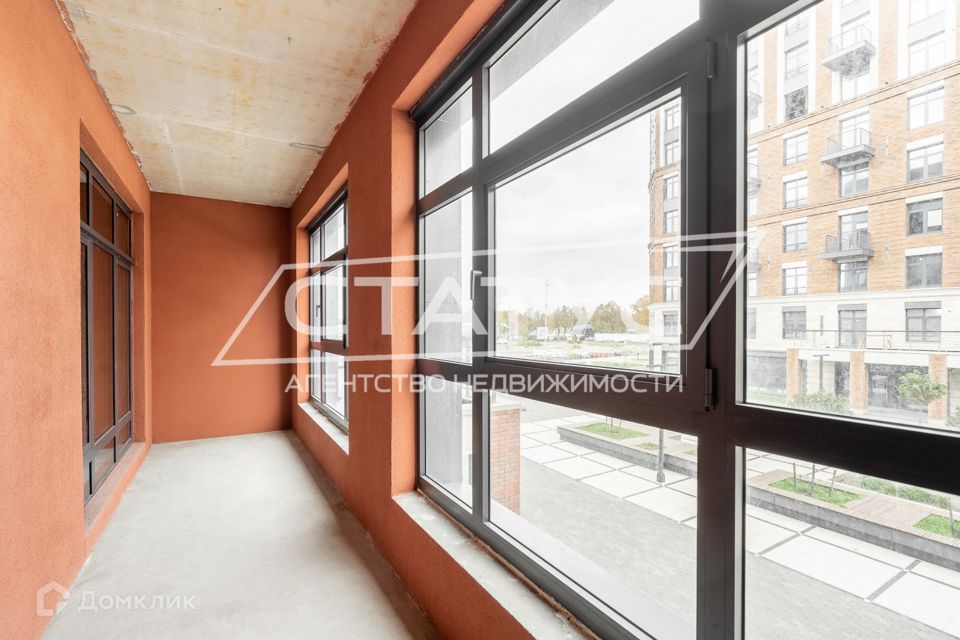 Продаётся 4-комнатная квартира, 143 м²