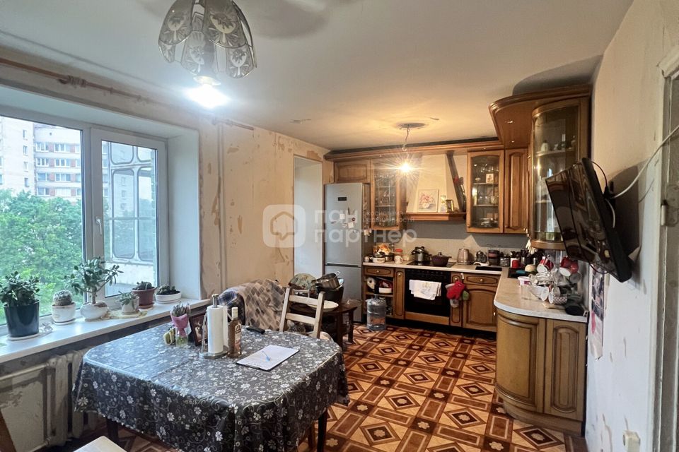 Продаётся 3-комнатная квартира, 102.5 м²