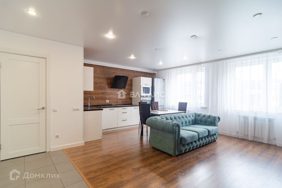 Продаётся 3-комнатная квартира, 72 м²