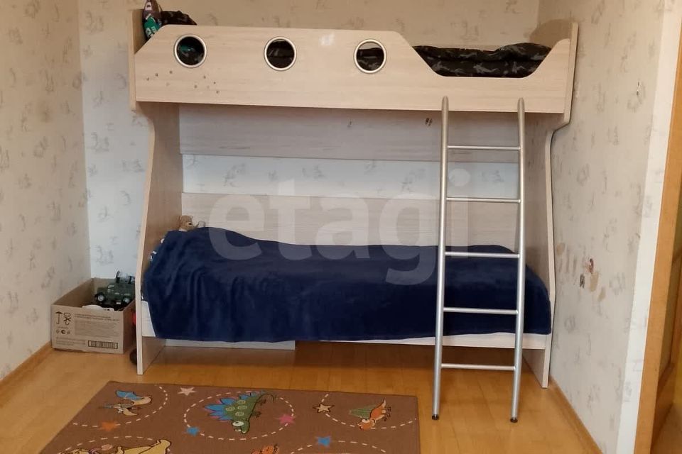 Продаётся 3-комнатная квартира, 92 м²