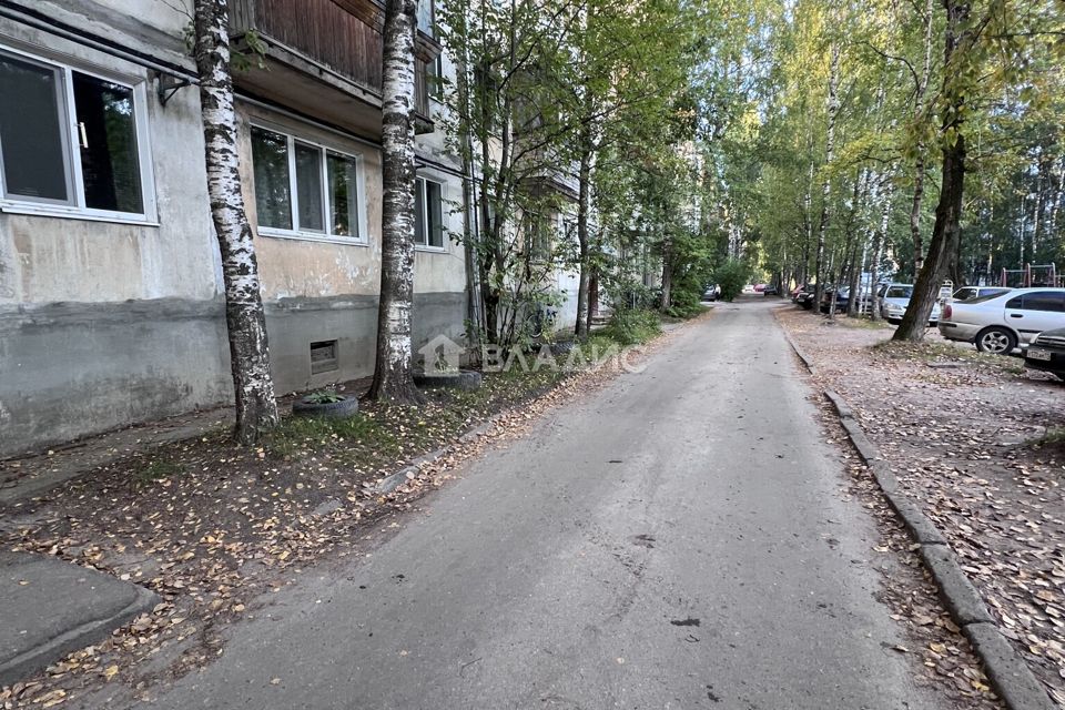 Продаётся 2-комнатная квартира, 42.4 м²