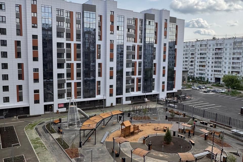 Продаётся 2-комнатная квартира, 53 м²