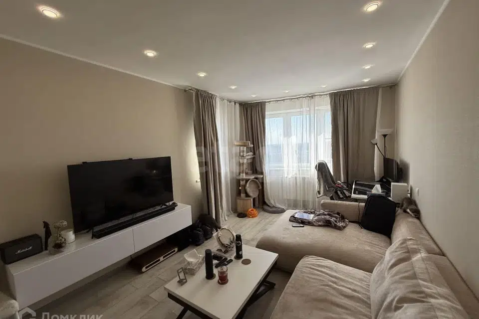 Продаётся 2-комнатная квартира, 57.6 м²