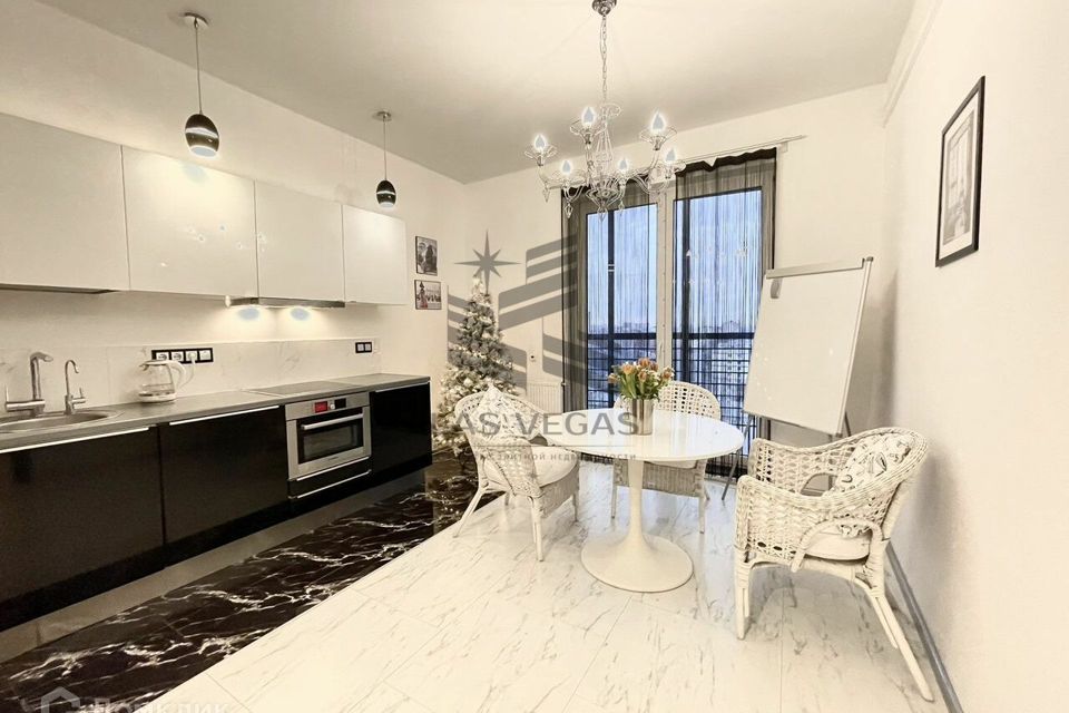 Сдаётся 1-комнатная квартира, 75 м²