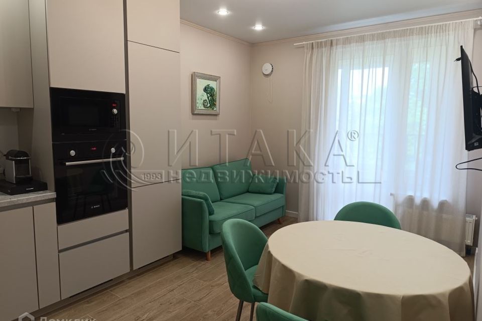 Сдаётся 2-комнатная квартира, 55.4 м²