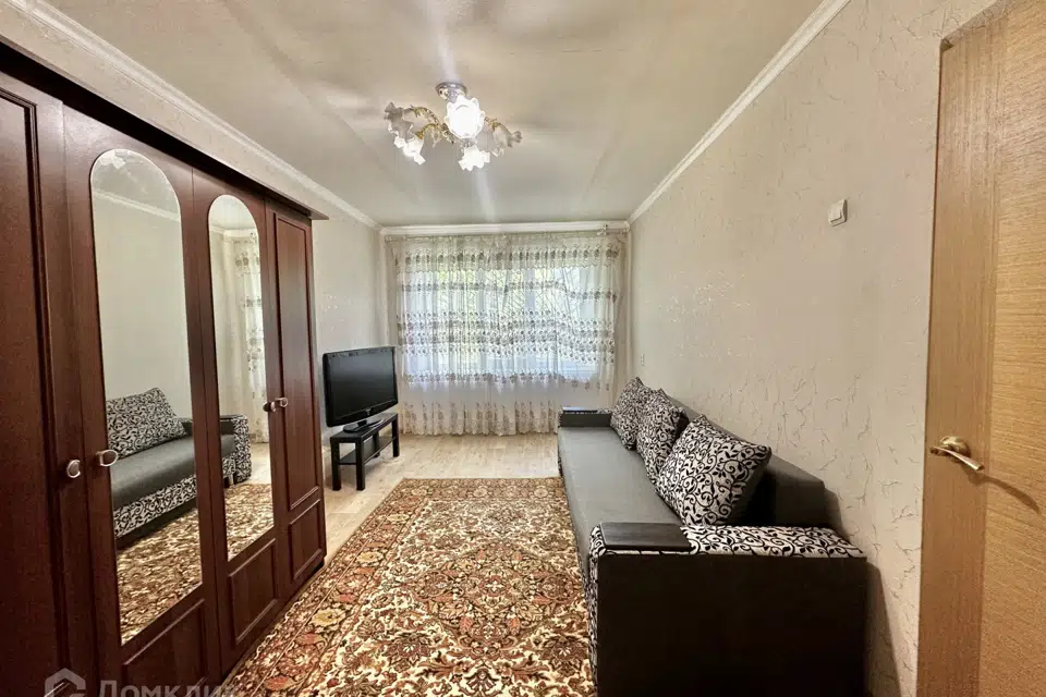Продаётся 1-комнатная квартира, 30.5 м²