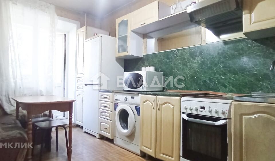 Продаётся 1-комнатная квартира, 40.6 м²
