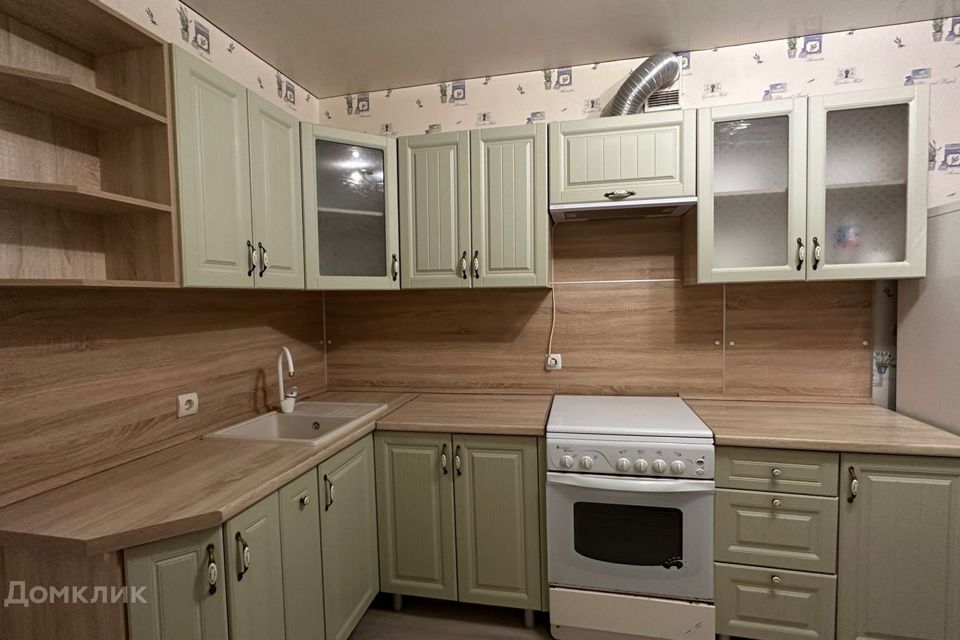 Продаётся 1-комнатная квартира, 42 м²