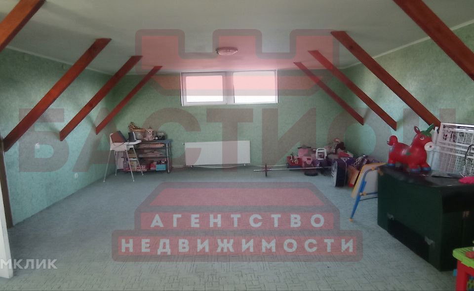 Продаётся 2-этажный дом, 185 м²