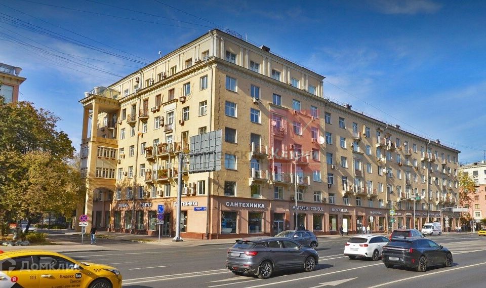 Продаётся 4-комнатная квартира, 100 м²