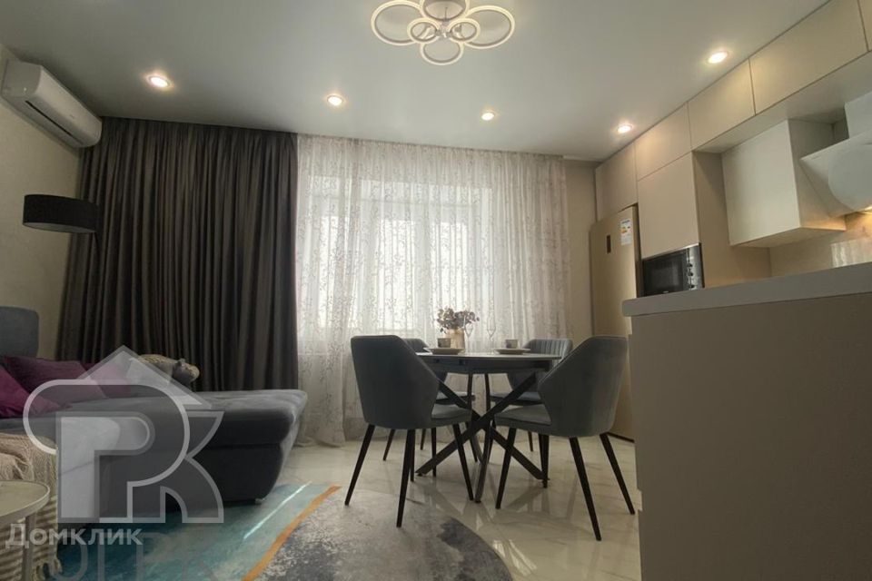 Продаётся 3-комнатная квартира, 95 м²