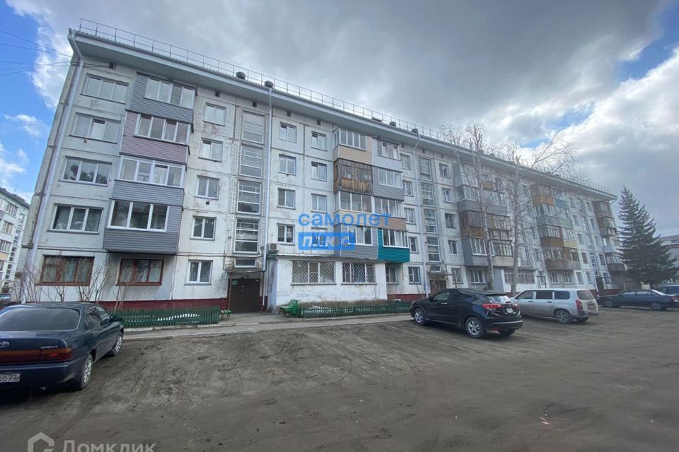 Продаётся 4-комнатная квартира, 59 м²