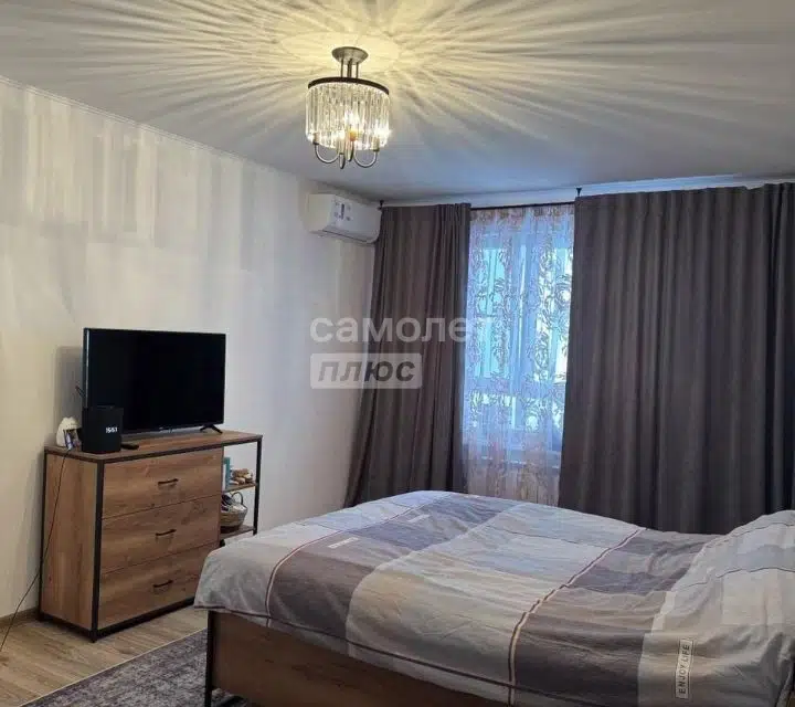 Продаётся 1-комнатная квартира, 40.6 м²