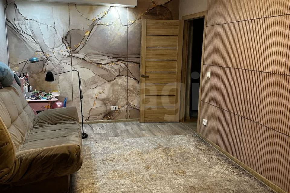 Продаётся 3-комнатная квартира, 60.4 м²