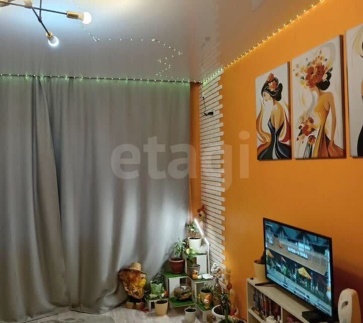 Продаётся 1-комнатная квартира, 41 м²