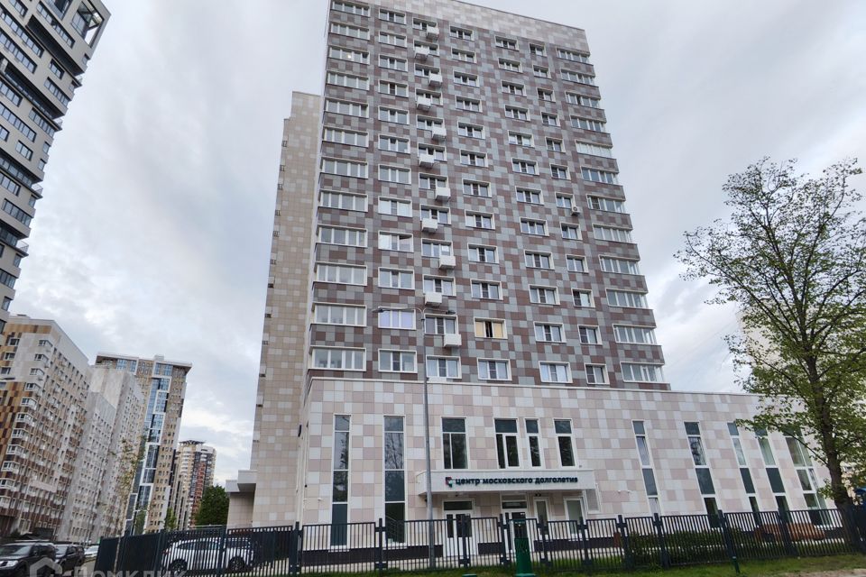 Продаётся 2-комнатная квартира, 61.9 м²
