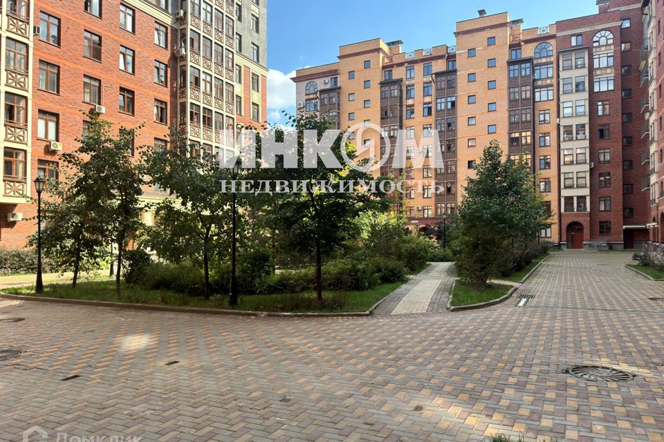 Продаётся 4-комнатная квартира, 90 м²