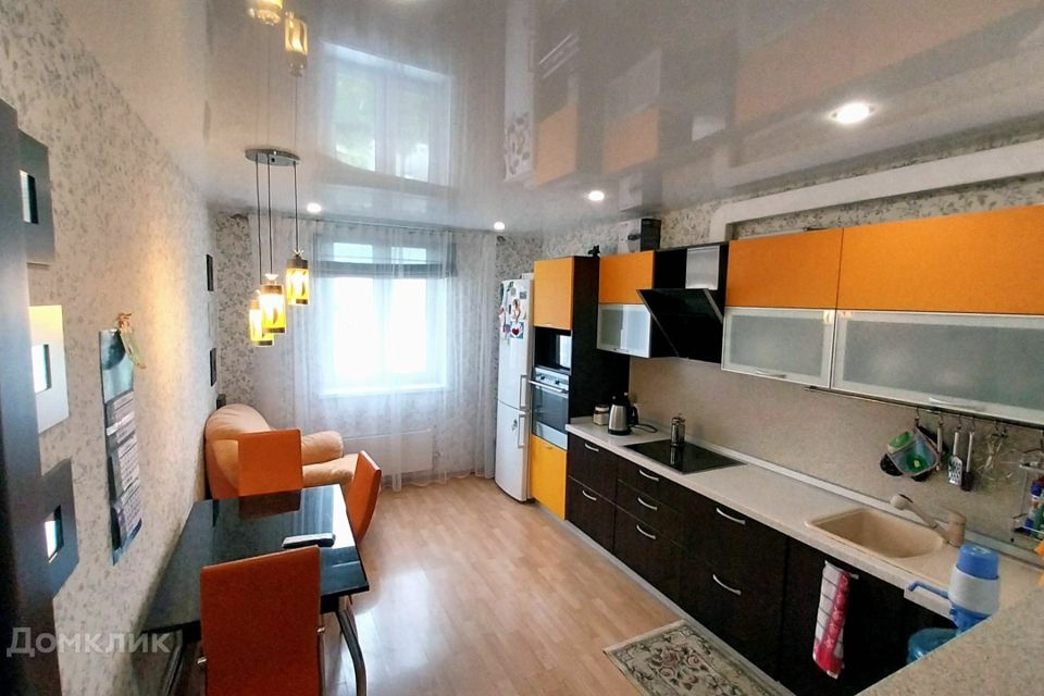 Продаётся 2-комнатная квартира, 56 м²