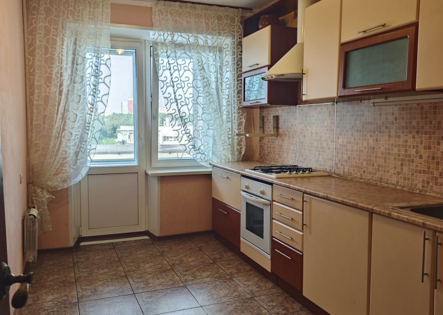 Продаётся 3-комнатная квартира, 67.4 м²