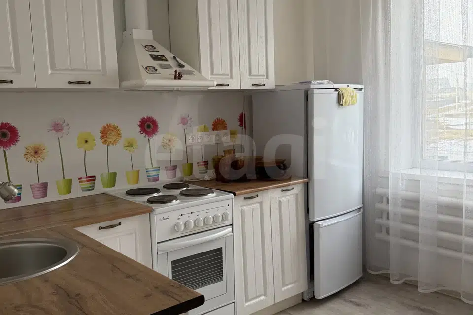 Продаётся 3-комнатная квартира, 62.8 м²
