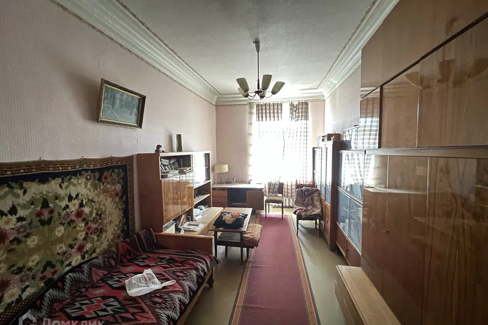 Продаётся 4-комнатная квартира, 103 м²