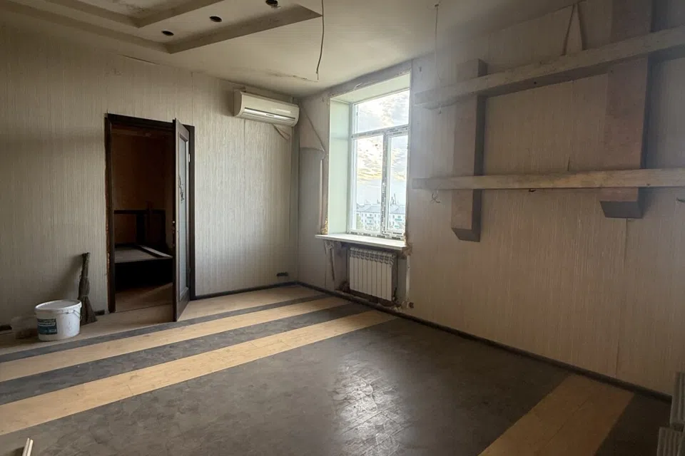 Продаётся 3-комнатная квартира, 61.8 м²
