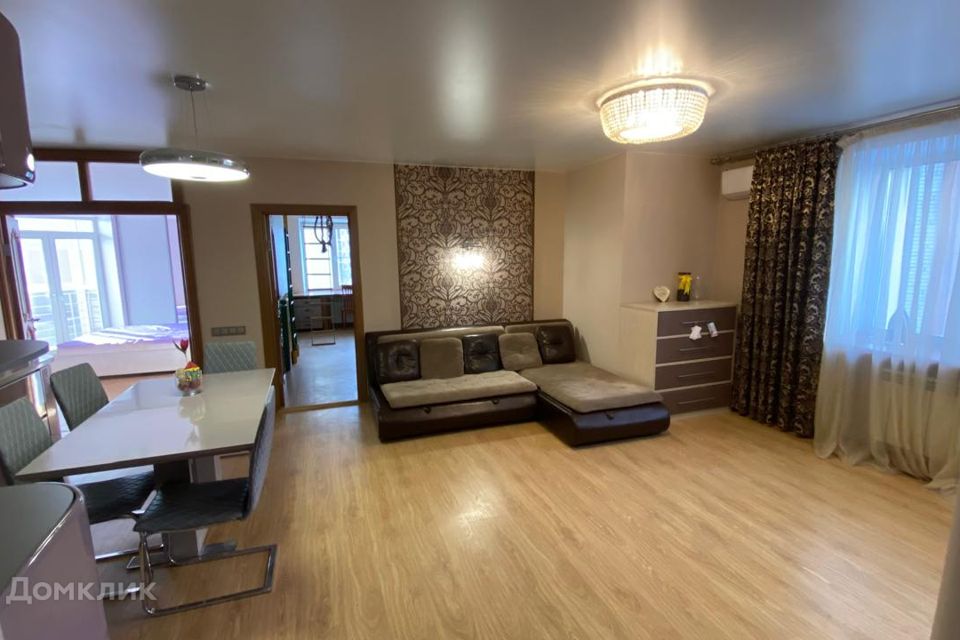 Продаётся 3-комнатная квартира, 80 м²