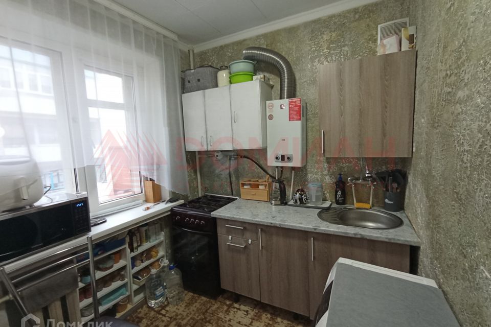 Продаётся 2-комнатная квартира, 43.8 м²