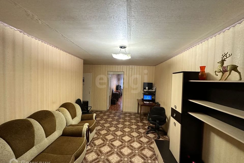 Продаётся 3-комнатная квартира, 58.5 м²