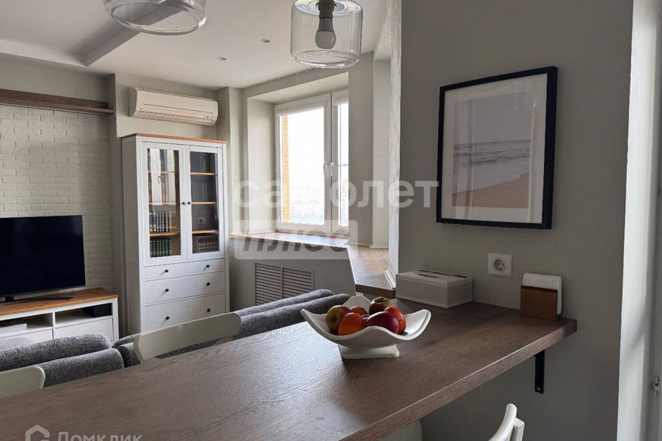 Продаётся 1-комнатная квартира, 46 м²