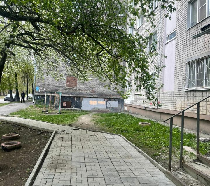 Продаётся комната в 1-комн. квартире, 13.4 м²
