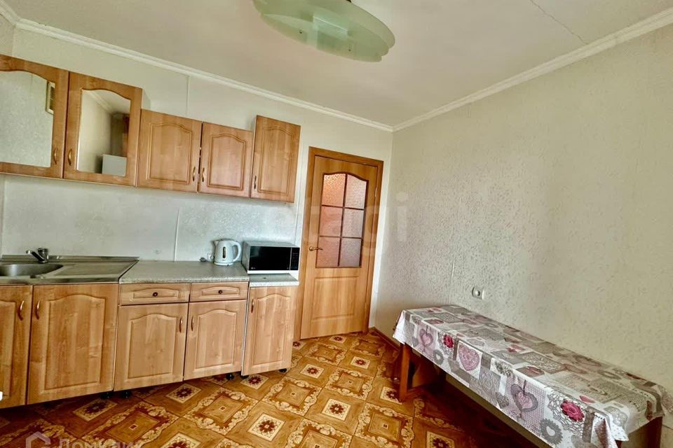 Продаётся 1-комнатная квартира, 39.3 м²