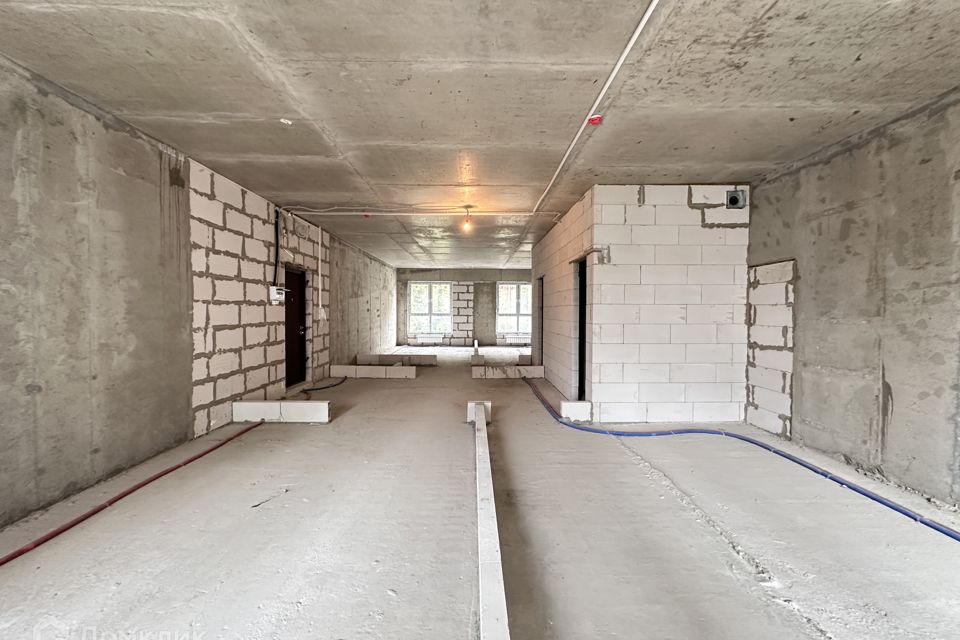 Продаётся 3-комнатная квартира, 103.7 м²