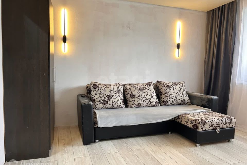 Продаётся 4-комнатная квартира, 95.8 м²