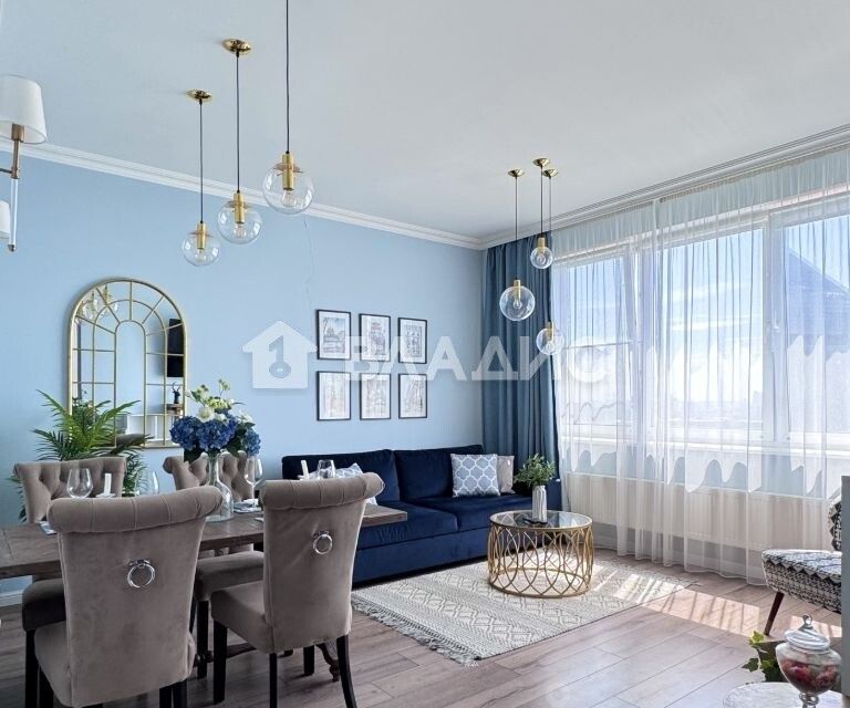 Сдаётся 2-комнатная квартира, 68 м²
